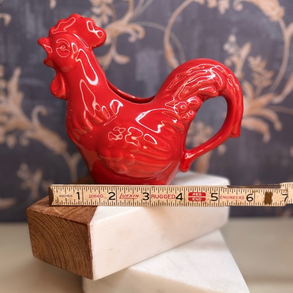 Estate Threshold Red Ceramic Rooster Creamer - Picture 7 of 7